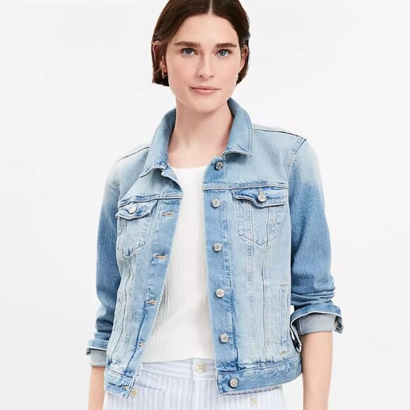 Denim Trucker Jacket in Light Mid Indigo Wash - Picture 3 of 4